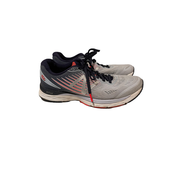 New Balance Running Shoes Womens Sz 10 - Picture 1 of 7